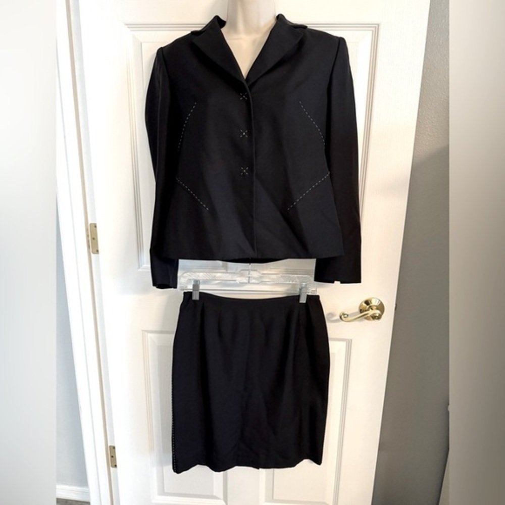 Kasper Elegant Black Skirt Set size 4 Petite